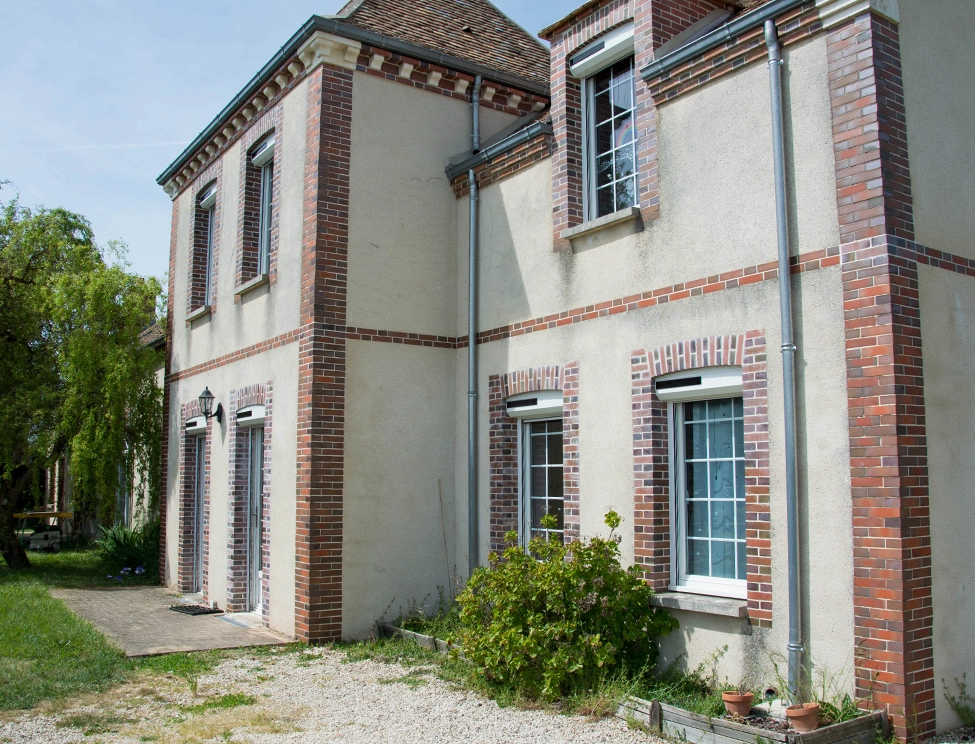 Volets roulants solaires et moustiquaires